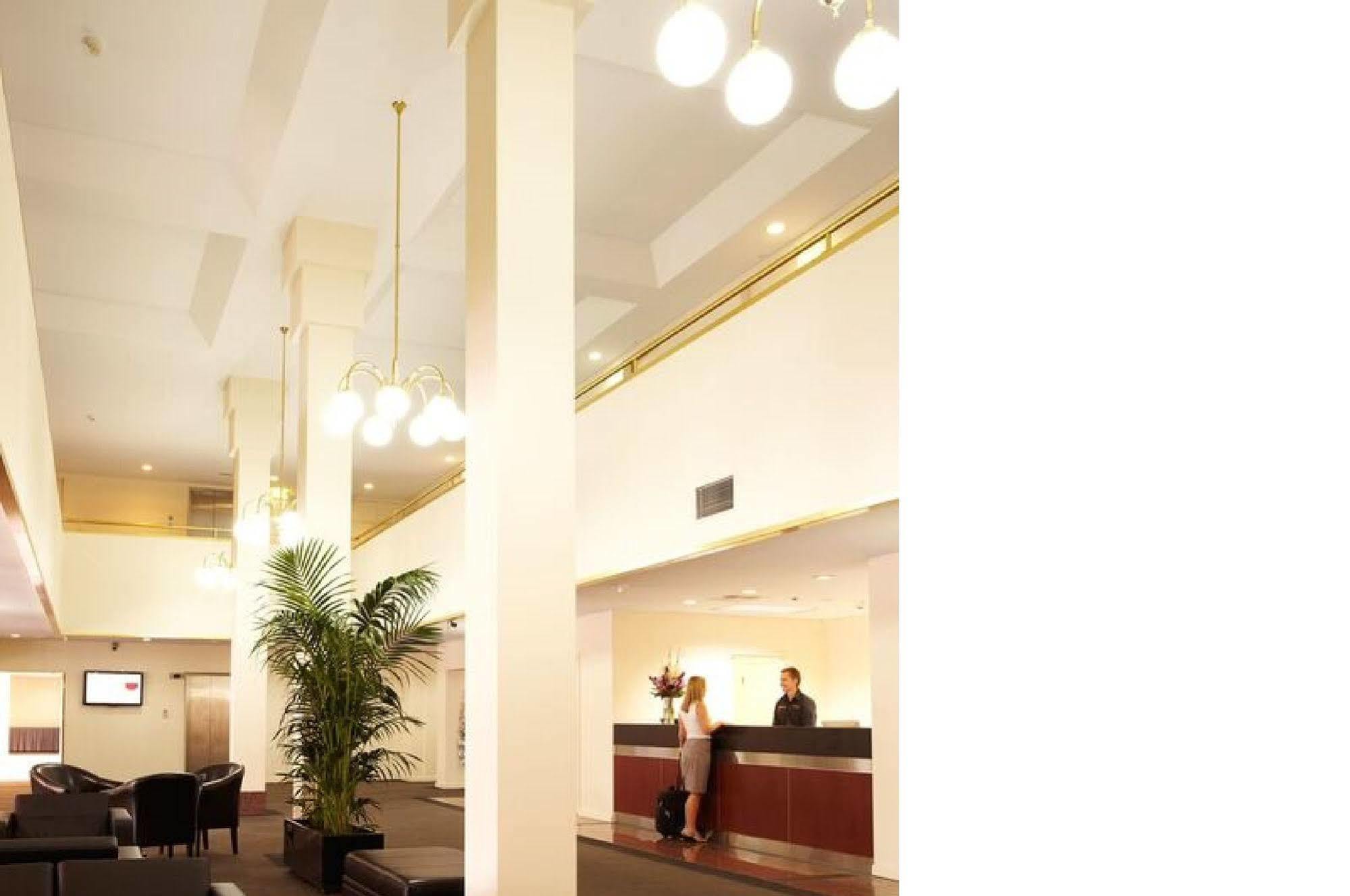 Comfort Hotel Adelaide Meridien North Adelaide Buitenkant foto